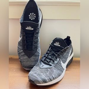 Nike Air Max Flyknit Racer Men’s Size 9.5